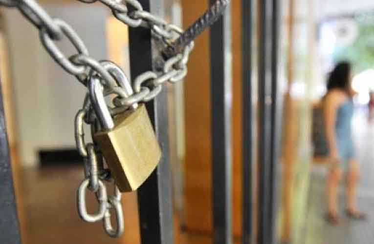 Στη Θεσσαλία η σχολική χρονιά ξεκινάει με 81 σχολεία λιγότερα